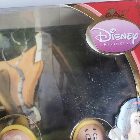 Disney Snow White Pez Collector's Dispenser - Picture 10 of 11